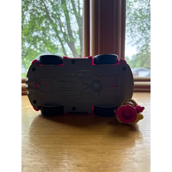 Fisher Price Little People Barbie Convertible With Figure Pink Car Toy With Smil - Picture 6 of 8